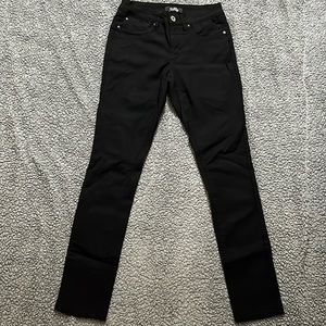 Women’s size 6 Royalty For Me Black Stretch jeans